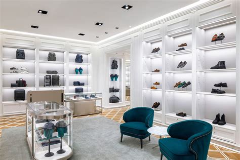 where to buy gucci in calgary|gucci shoes holt renfrew.